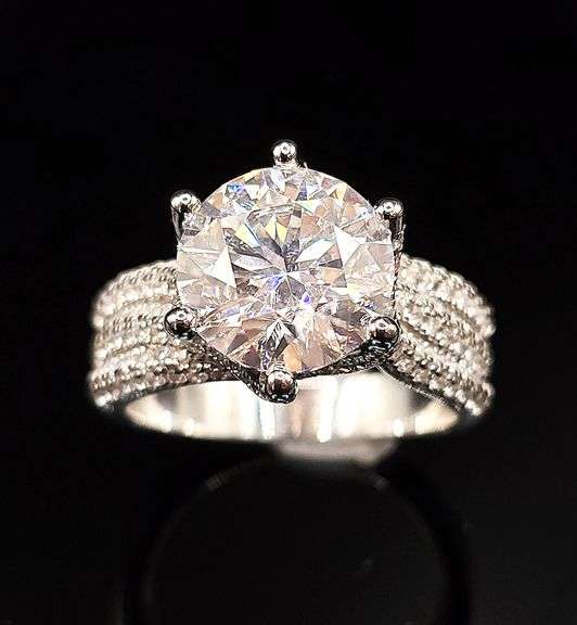 Ladies Large 5 Ct Sparkling White Simulated Lab Diamond Solitaire  Ring
