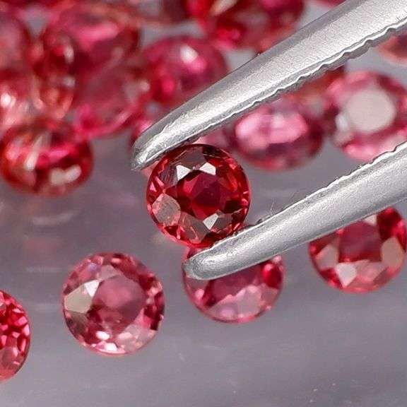 Untreated!!! Rose red!!! 3.50ct set of natural Sapphires!