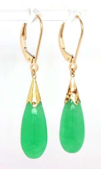 14kt Yellow gold Green Jade dangle earrings
