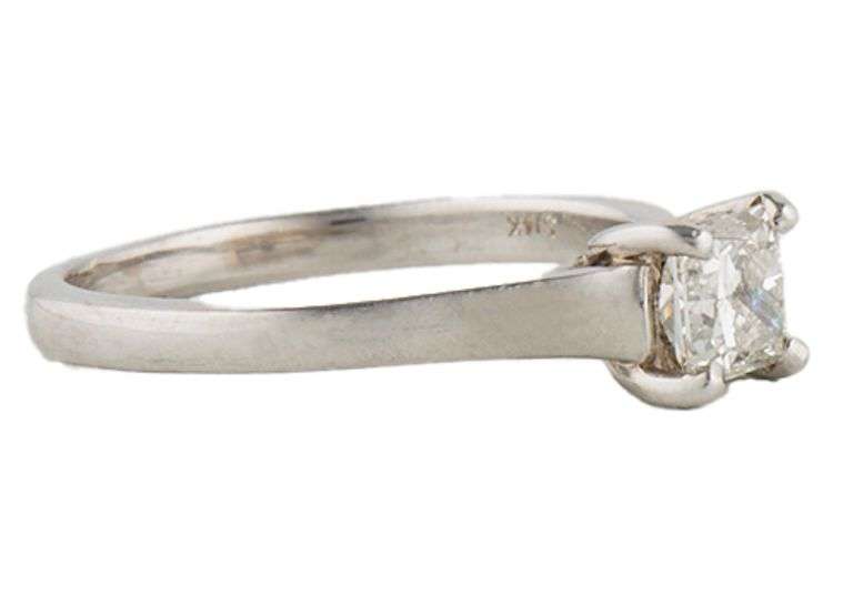 14kt White gold approximate 065ctw princess cut diamond engagement ring