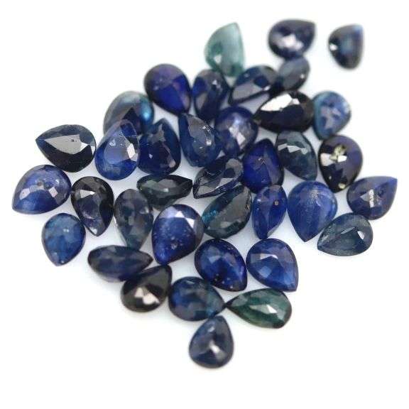 Gorgeous 12.07ct deep blue Sapphire set