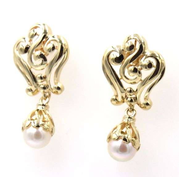 14kt Yellow gold 7-7.5mm Pearl drop swirl dangle earrings
