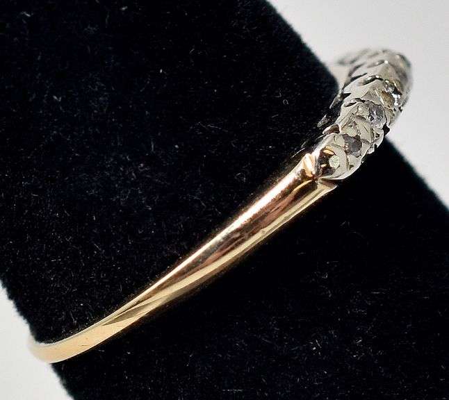Lovely 14K Yellow Gold Diamond Ring