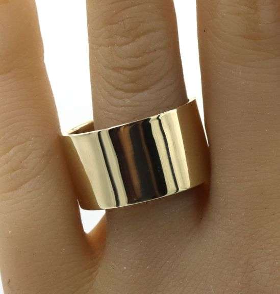 14kt Yellow gold 12.5mm wide band