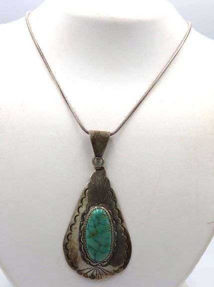 925 Sterling Silver Large Vintage Native Amewrican Turquoise Pendant with Italian Chain