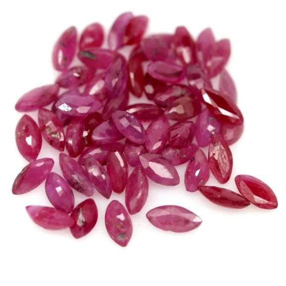 Simply gorgeous 8.19ct violet red Ruby set