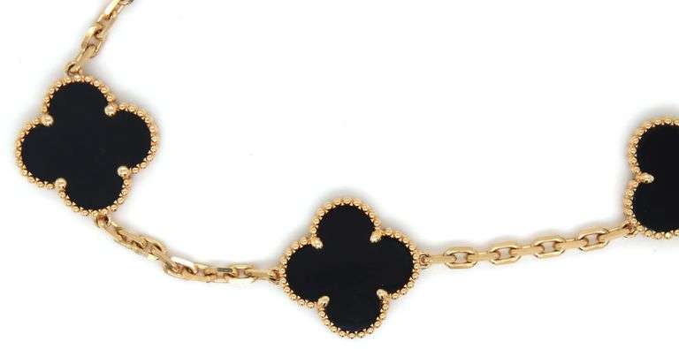 18KT Yellow Gold Five Motifs Black Onyx Bracelet