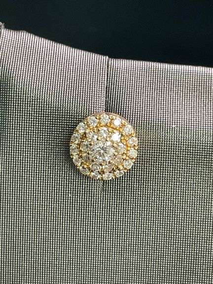 CERTIFIED BRAND NEW 18K YELLOW GOLD DIAMOND STUDS