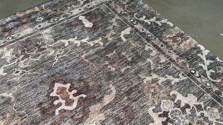 Super Soft Classic Rug 7x10