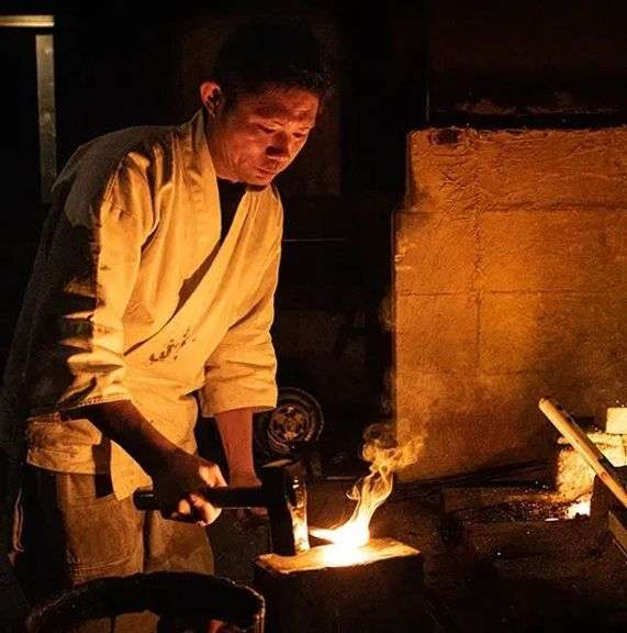 Traditional Japanese Katana Full Tang Clay-Tempered