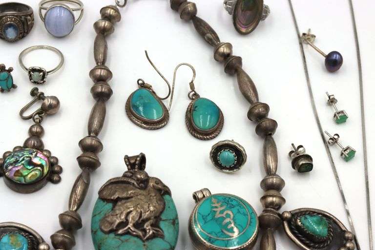 Vintage 925 sterling silver group lot of mixed jewelry