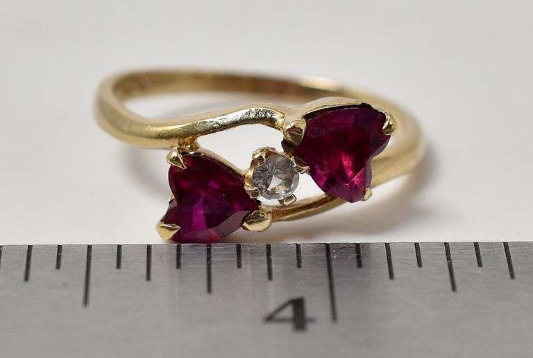 Lovely 10K Yellow Gold Pink Topaz Gemstone and Diamond Ring