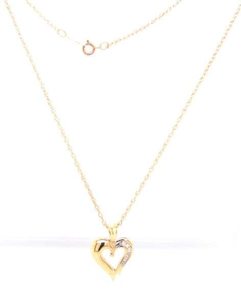14kt Yellow gold baguette open heart shaped pendant on chain