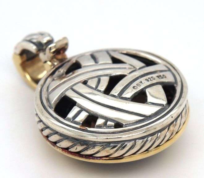 David Yurman Cerise smokey quartz round pendant