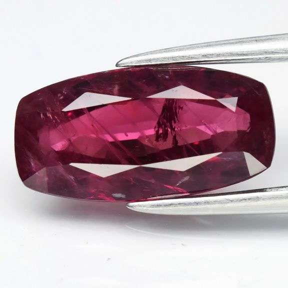 Real! 2.39ct violet red MALAWI Ruby!!!!!