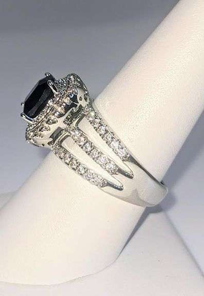 Stunning 14 Kt White Gold Plate 1.75 Ct Midnight Blue Simulated Sapphire Diamond Ringmond Ring