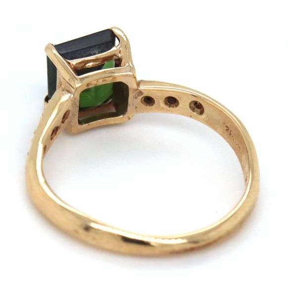 Elegant 14K YG Green Tourmaline Ring
