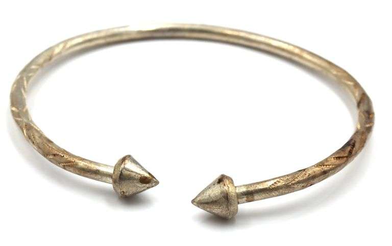 Group lot of 4 cuff bangles in 925 sterling silver