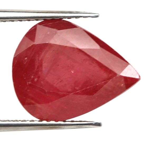 Massive 7.18ct imperial red Ruby from Madagascar