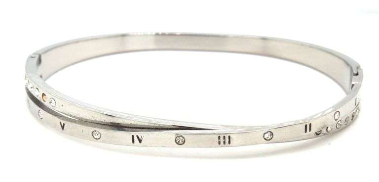 Stainless steel twisted bangle