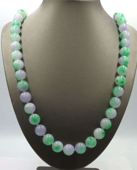 Jade Jadeite beaded long necklace