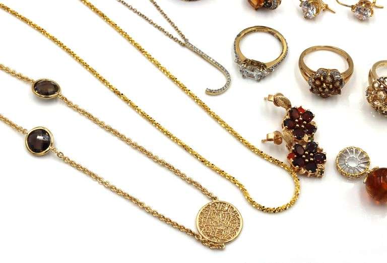 Group lot of Vintage 925 sterling silver mixed jewelry