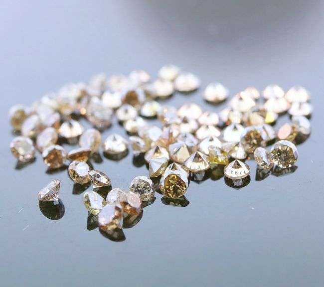 Heavy! 3.01ct set of untreated Champagne Diamonds!