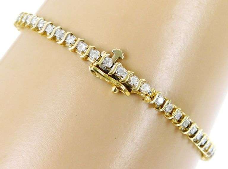 Vintage 14K Yellow Gold Diamond Tennis Bracelet