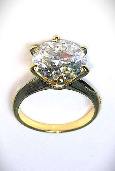 adies Sparkling Large 5 Ct Bright White Simulated Lab Diamond Solitaire Ring