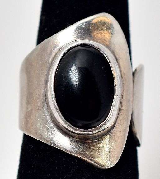 Black Onyx Gemstone Ring in Sterling Silver