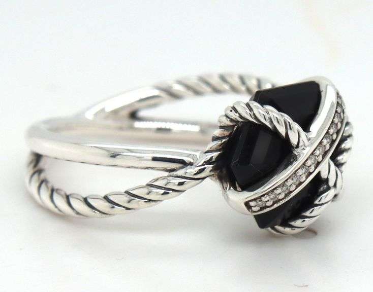 David Yurman black onyx and diamond wrap ring
