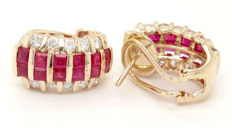 14kt Yellow gold 3.30ctw Ruby and diamond earrings