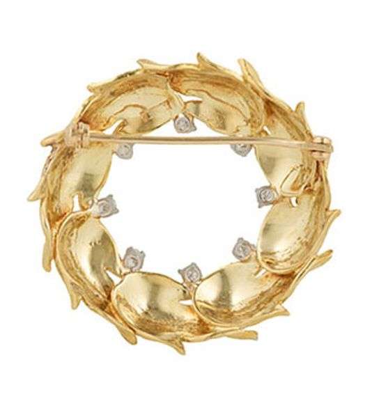 0.30ctw Diamond Leaf Circular Swirl Brooch in 18K