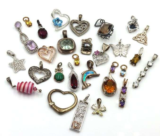 Group lot of Vintage 925 sterling silver pendants