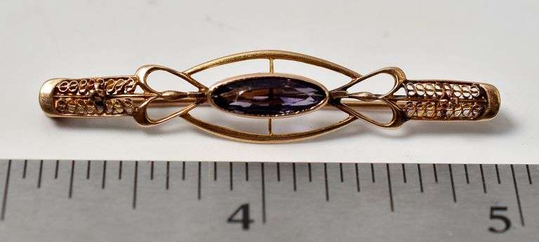 Vintage 10k Yellow Gold Amethyst Gemstone Brooch