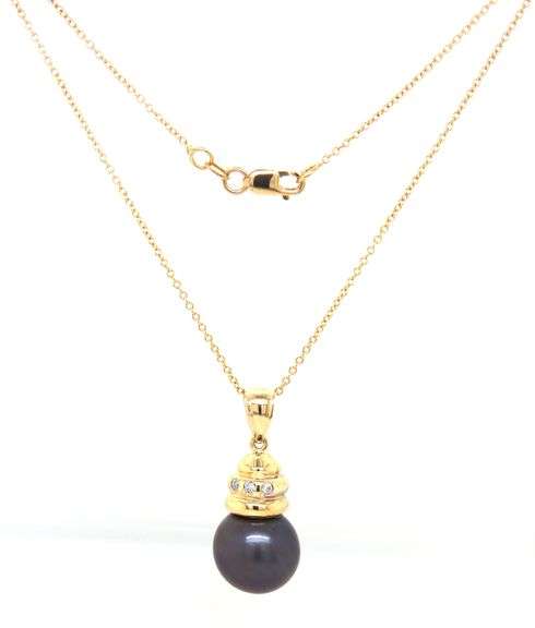 14kt Yellow gold 12mm Fresh water pearl and diamond accent pendant on chain
