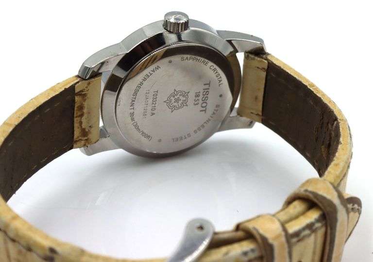 Tissot classic dream lady mother of pearl dial quartz watch