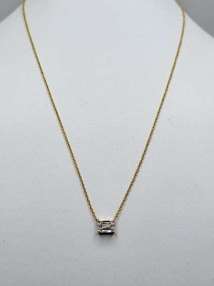 One ctw F, VVS1 lab grown diamond with 18" 14k gold pendent