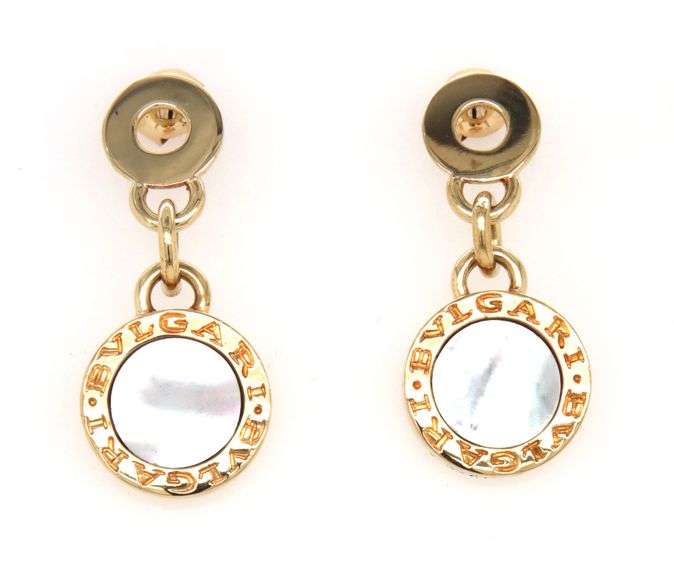 18kt Yellow gold mother of pearl Bvlgari style round dangle earrings