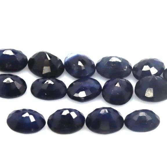 Rich! 7.18ct cobalt blue Sapphire set from Madagascar!