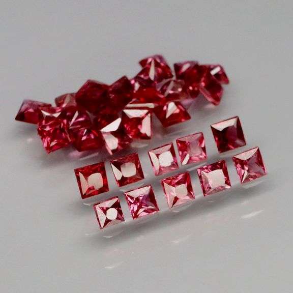 Untreated! Rare color! 2.02ct Imperial red Sapphire set!!!