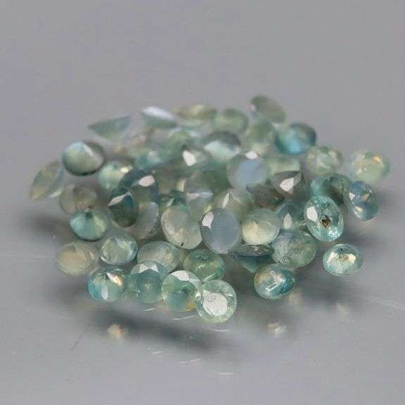 Extremely rare! 1.59ct color change Alexandrite set!