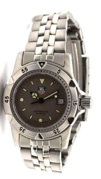Vintage Tag Heuer quartz 39mm watch