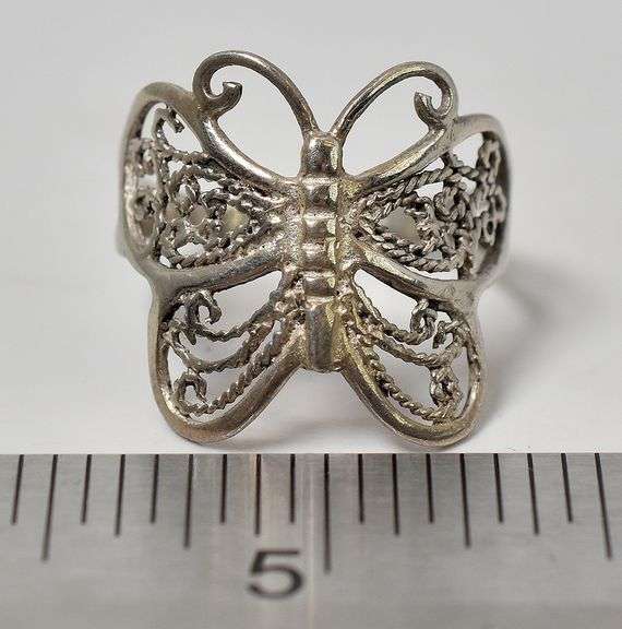 Butterfly Designed Sterling Silver Rng