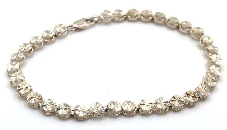 Group lot of 4 Vintage 925 sterling silver bracelets