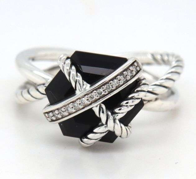 David Yurman black onyx and diamond wrap ring