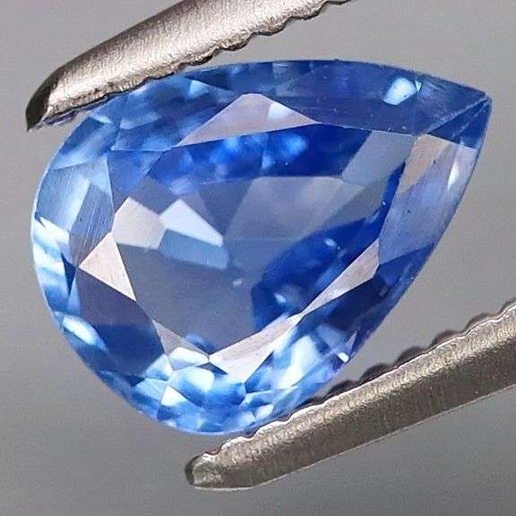 Brilliant! .95ct cornflower blue Ceylon Sapphire