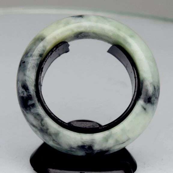 All natural size 7.5 Myanmar Jade Ring! 23.02 carats!