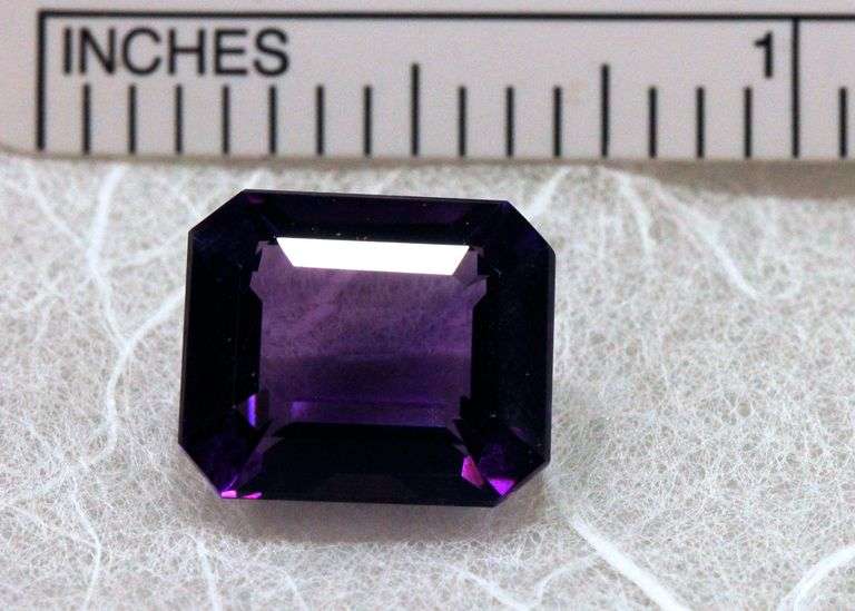 Classic Natural Amethyst Octagon - 5.37 cts.