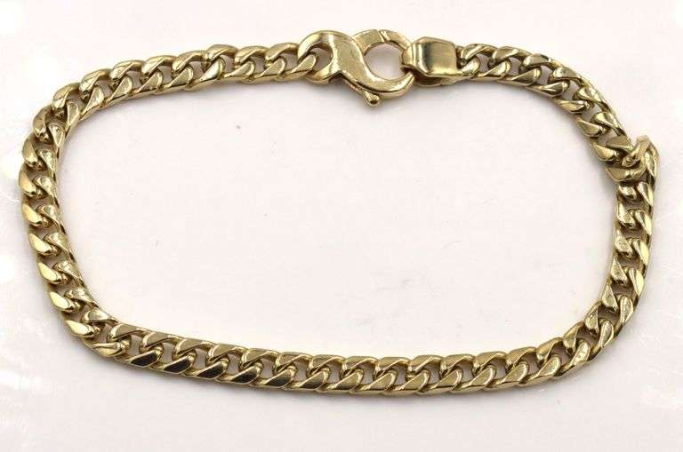 14kt Yellow gold Curb link bracelet